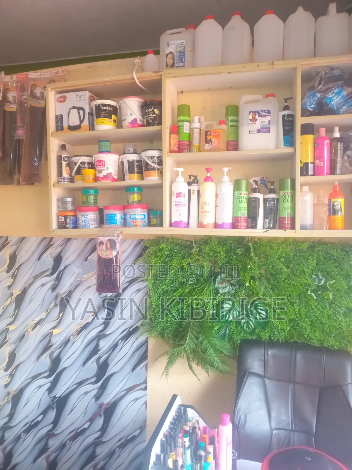 Unisex Salon for Sale (Goodwill)