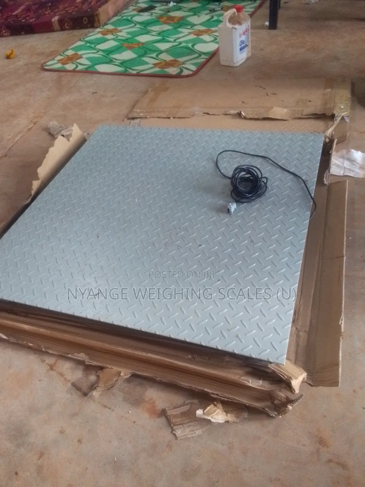 Electronic Weigh Scale 2ton Weigh Store Floor Digital Weighing Scales.