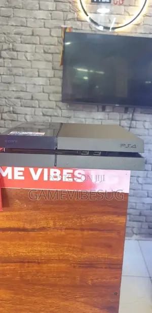 Grab Best Ps4 Standard: 20 Games 2 Controllers - Fully Tested