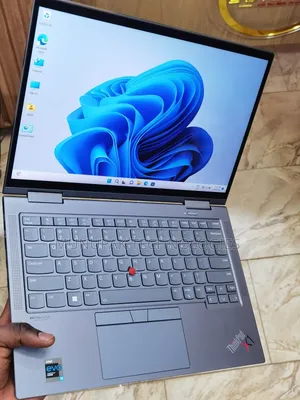 Laptop Lenovo ThinkPad X1 Yoga 32GB Intel Core i7 SSD 512GB