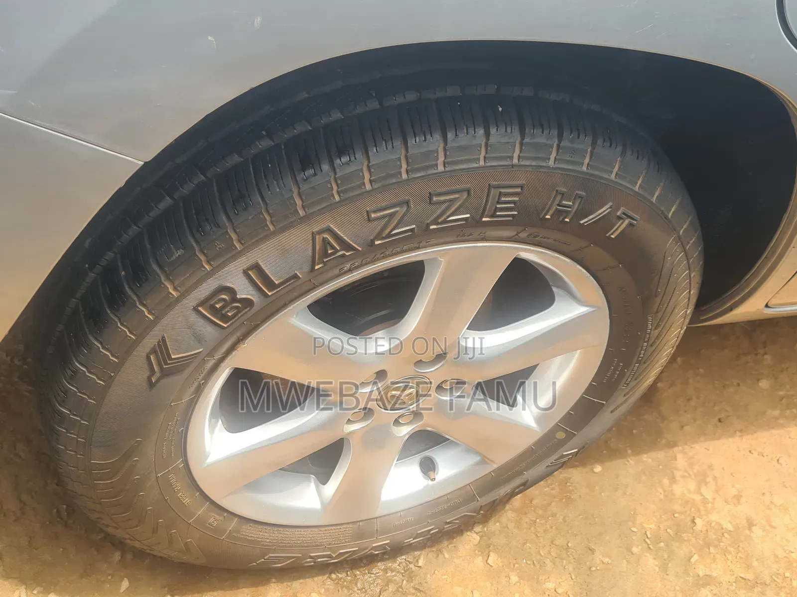 Toyota Vanguard 2009 Silver