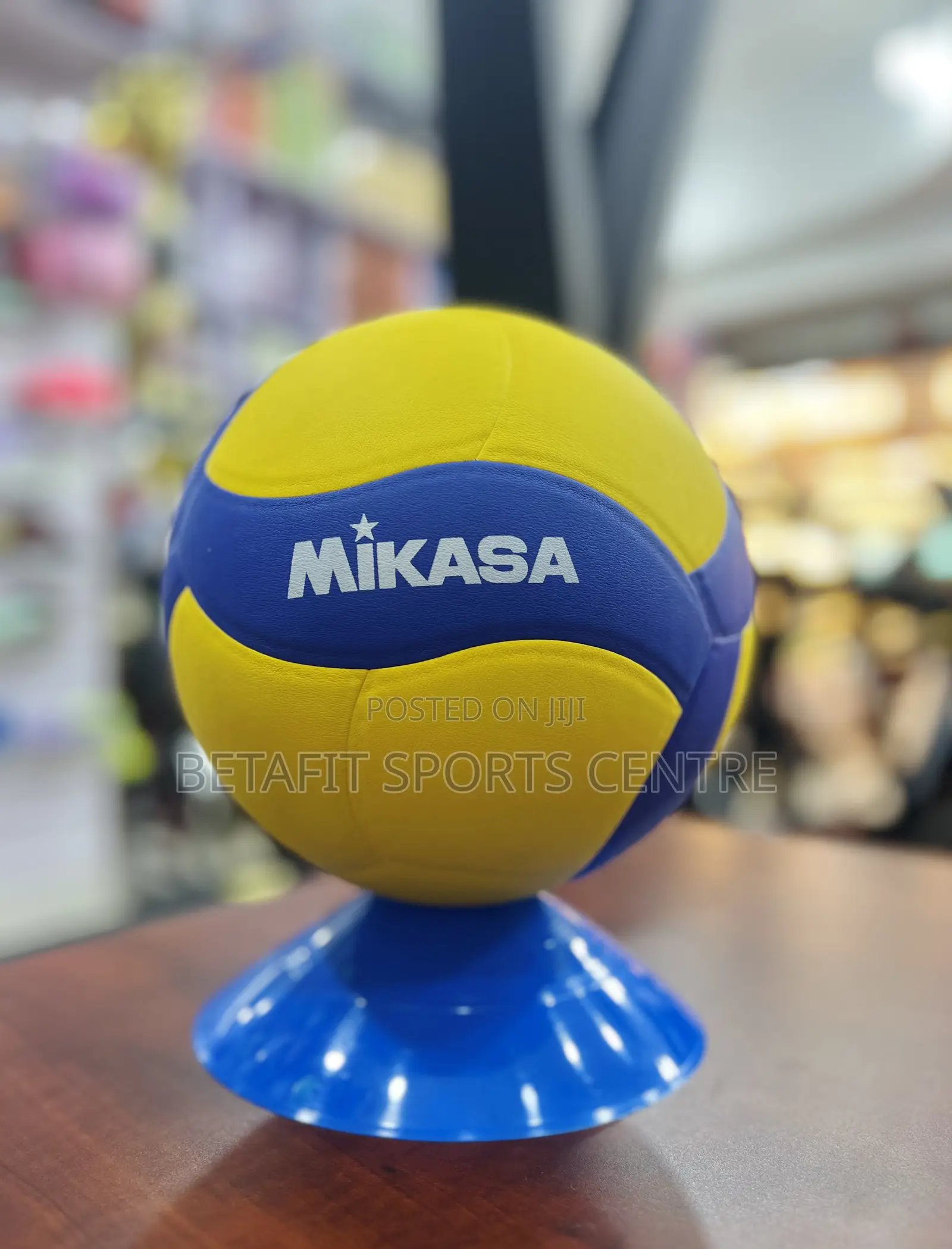 Volleyball Tubeless (Mikasa) – Top Quality