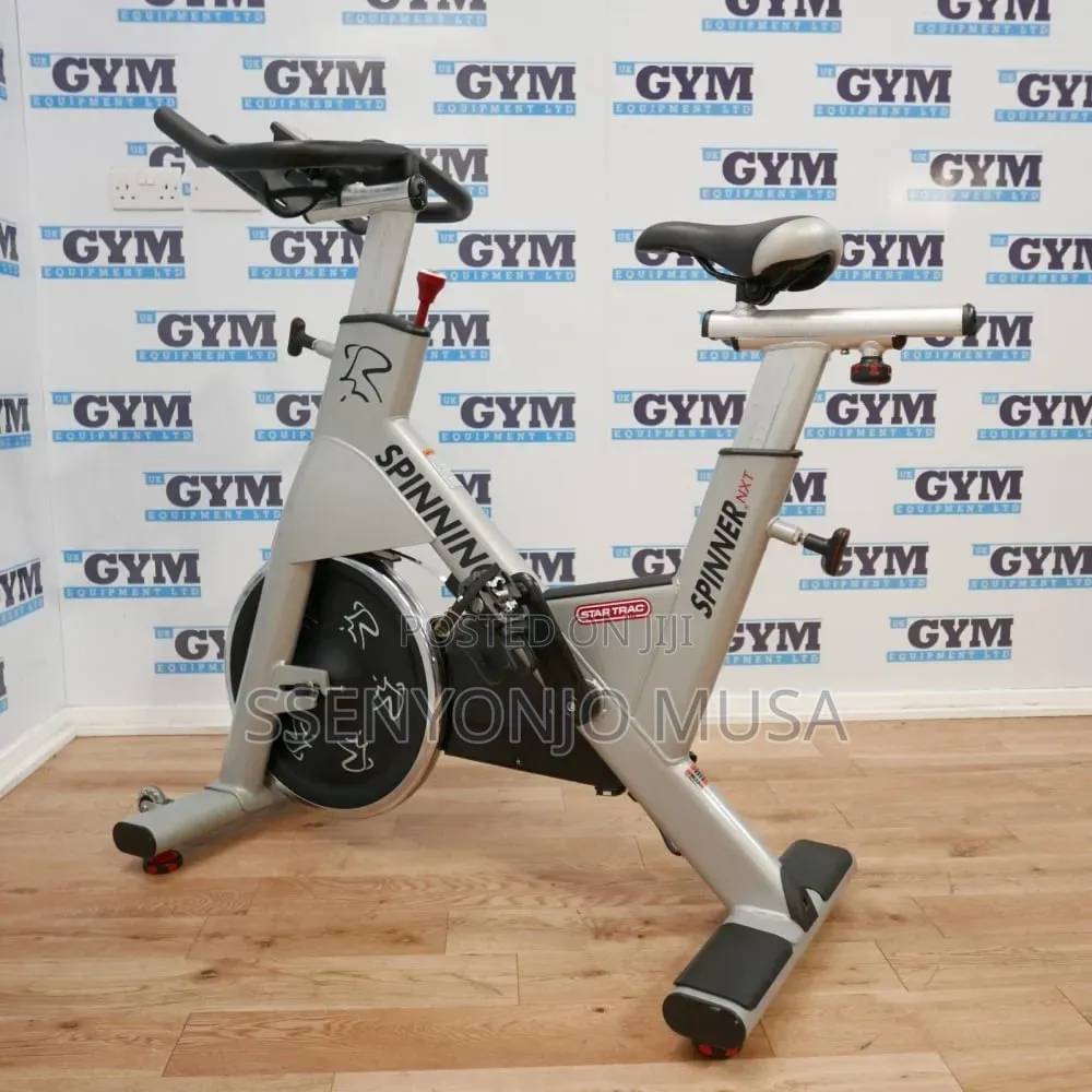 Spinner Commercial Spin Bike – Adjustable Indoor Cycling Bike With Led