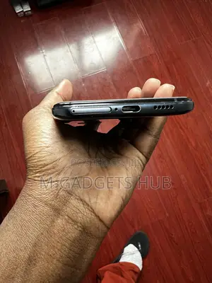 New Vivo S5 128 GB Black