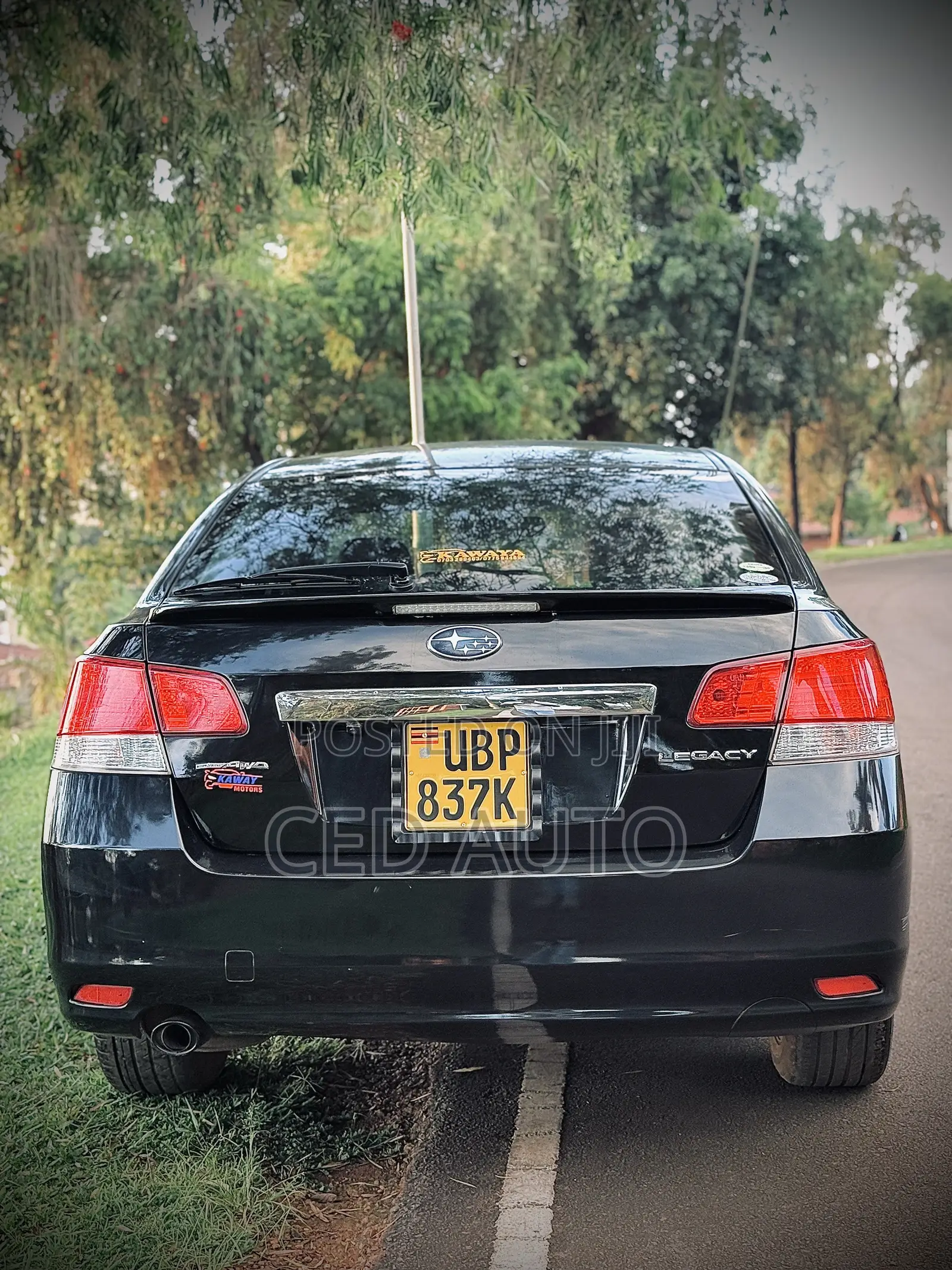 Subaru Legacy 2010 Black