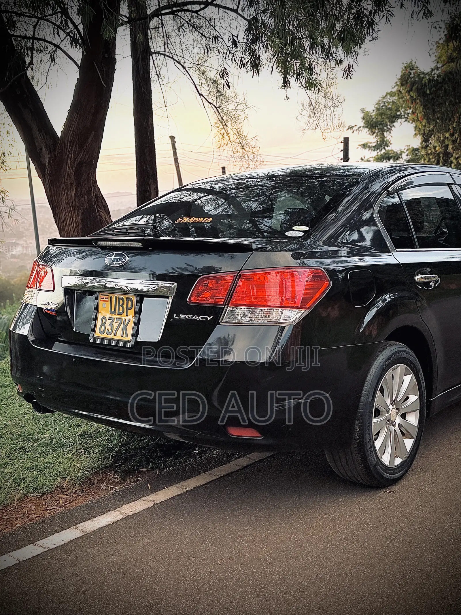 Subaru Legacy 2010 Black