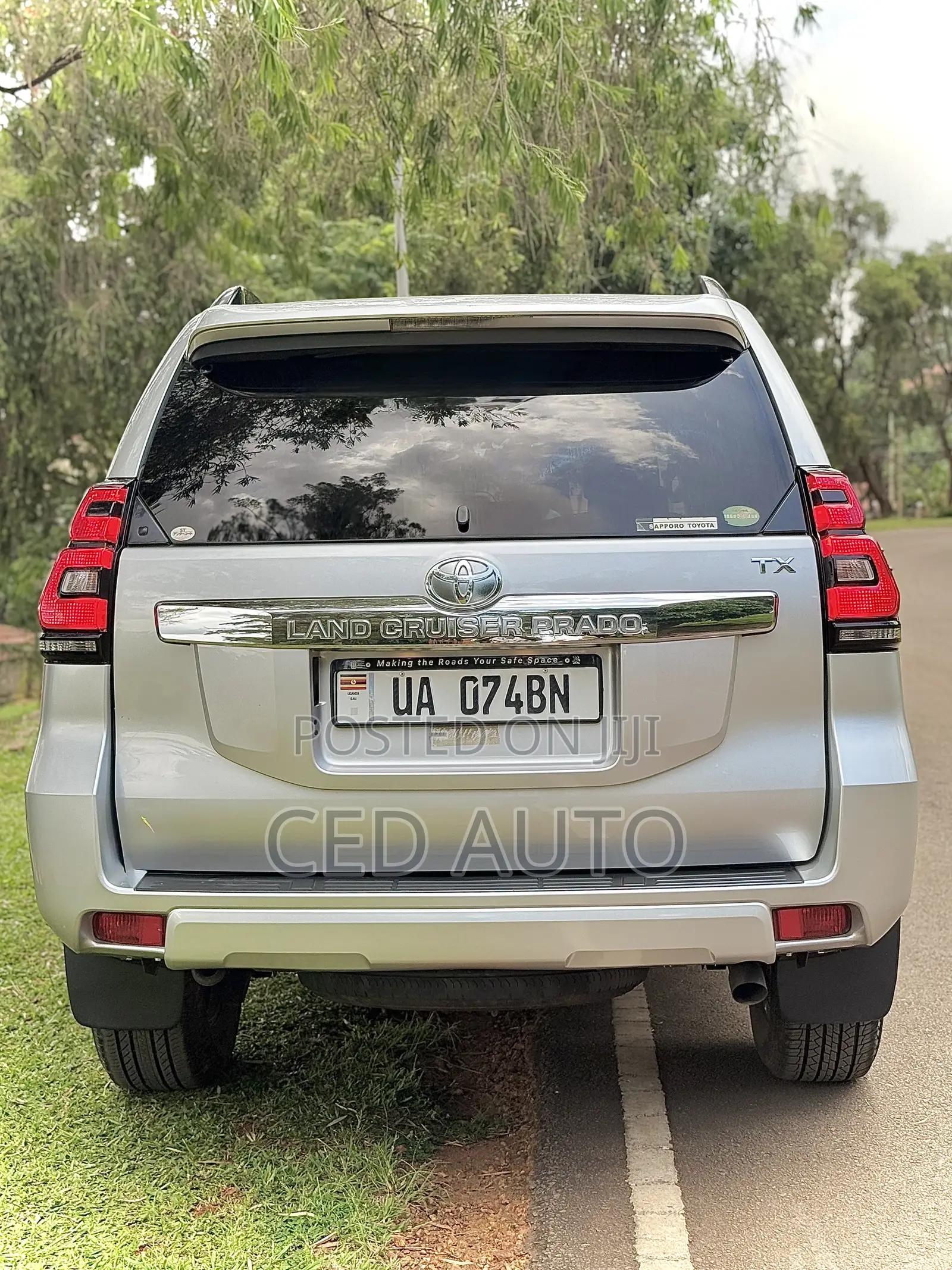 Toyota Land Cruiser Prado 2018 Silver