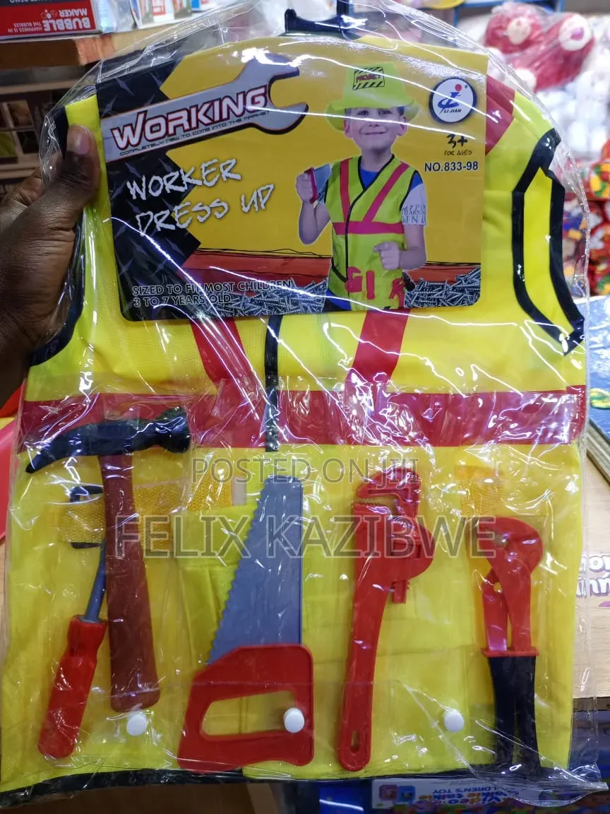Children's Construction Worker Dress Up Play Set.