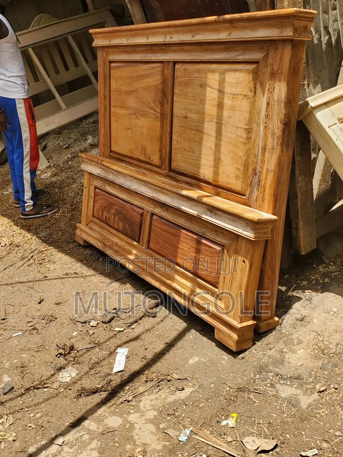 Brand New Mugavu Bed