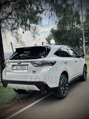 Toyota Harrier 2016 White