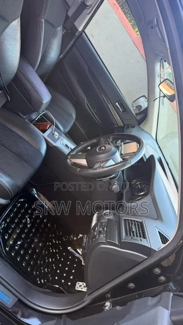 Subaru Legacy 2011 Black