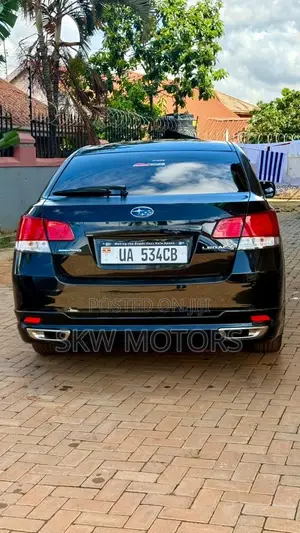 Subaru Legacy 2011 Black