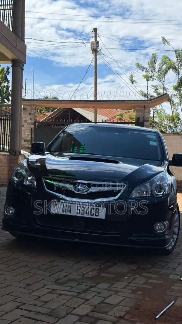 Subaru Legacy 2011 Black