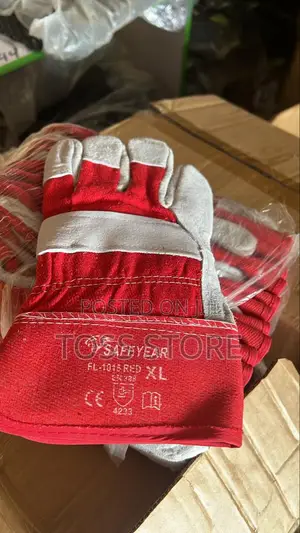 Short Leather Gloves