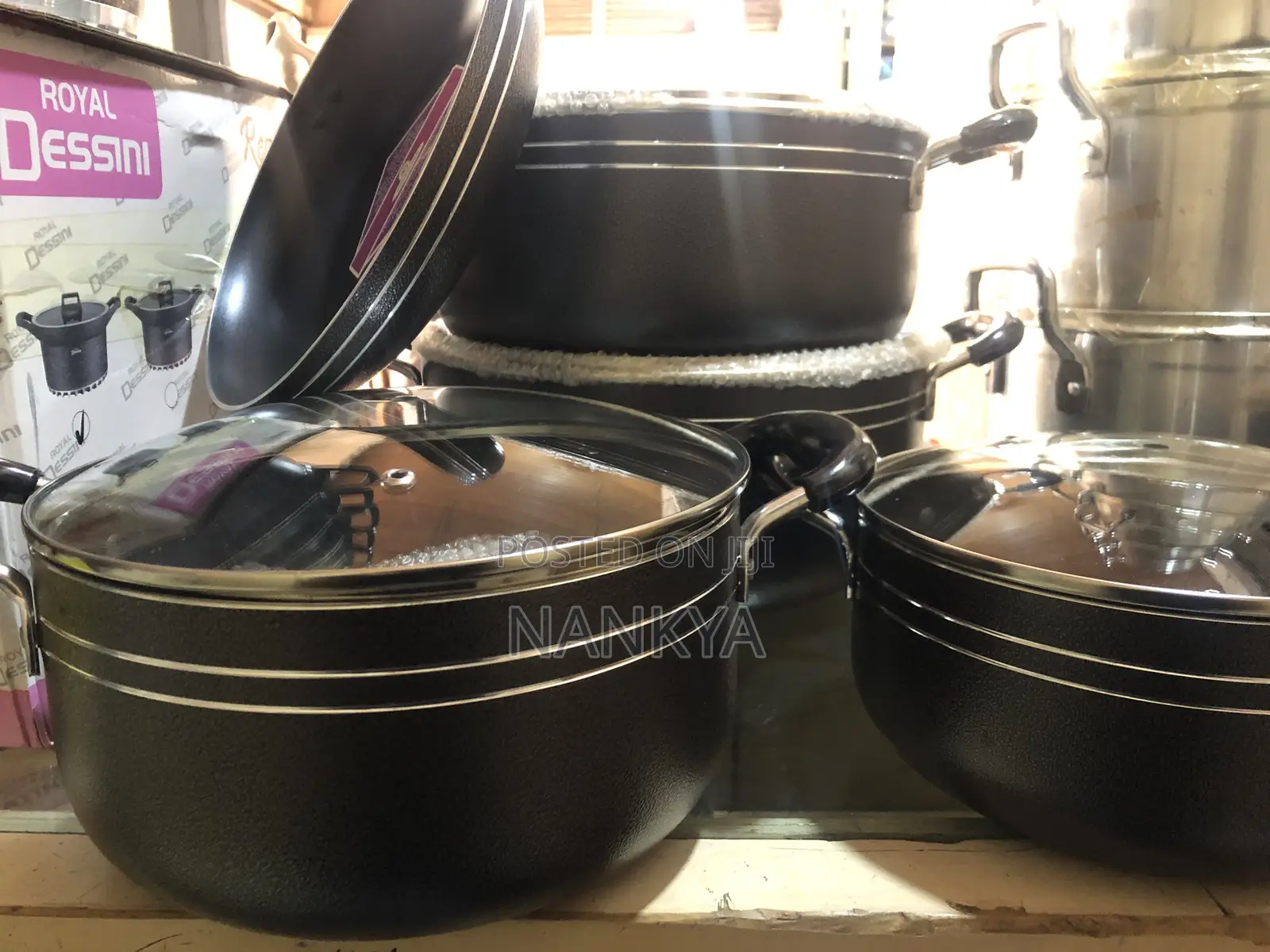 24pcs Cookware.20/22/24/28/30cm Casserole,26cm Flying Pan and 3pcs