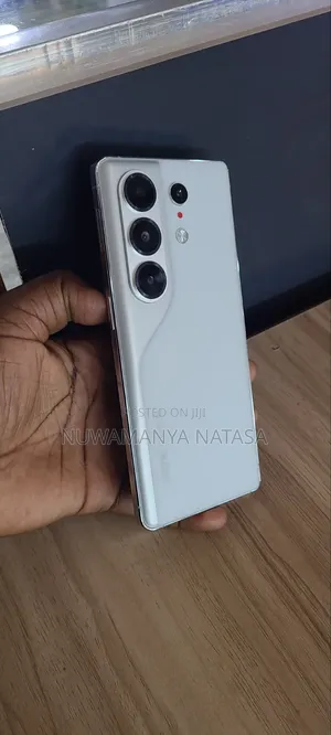 Tecno Camon 50 Pro 256 GB White