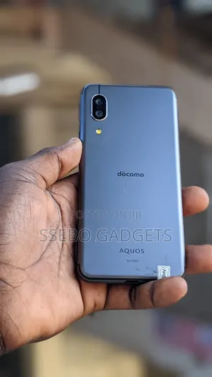 Sharp Aquos Sense 3 SHV45 64 GB Gray