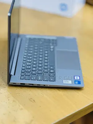 New Laptop Lenovo ThinkBook 15s Gen 2 16GB Intel Core i7 SSD 512GB