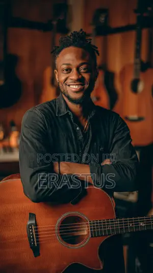 Acoustic Guitar Lessons Best for Beginners