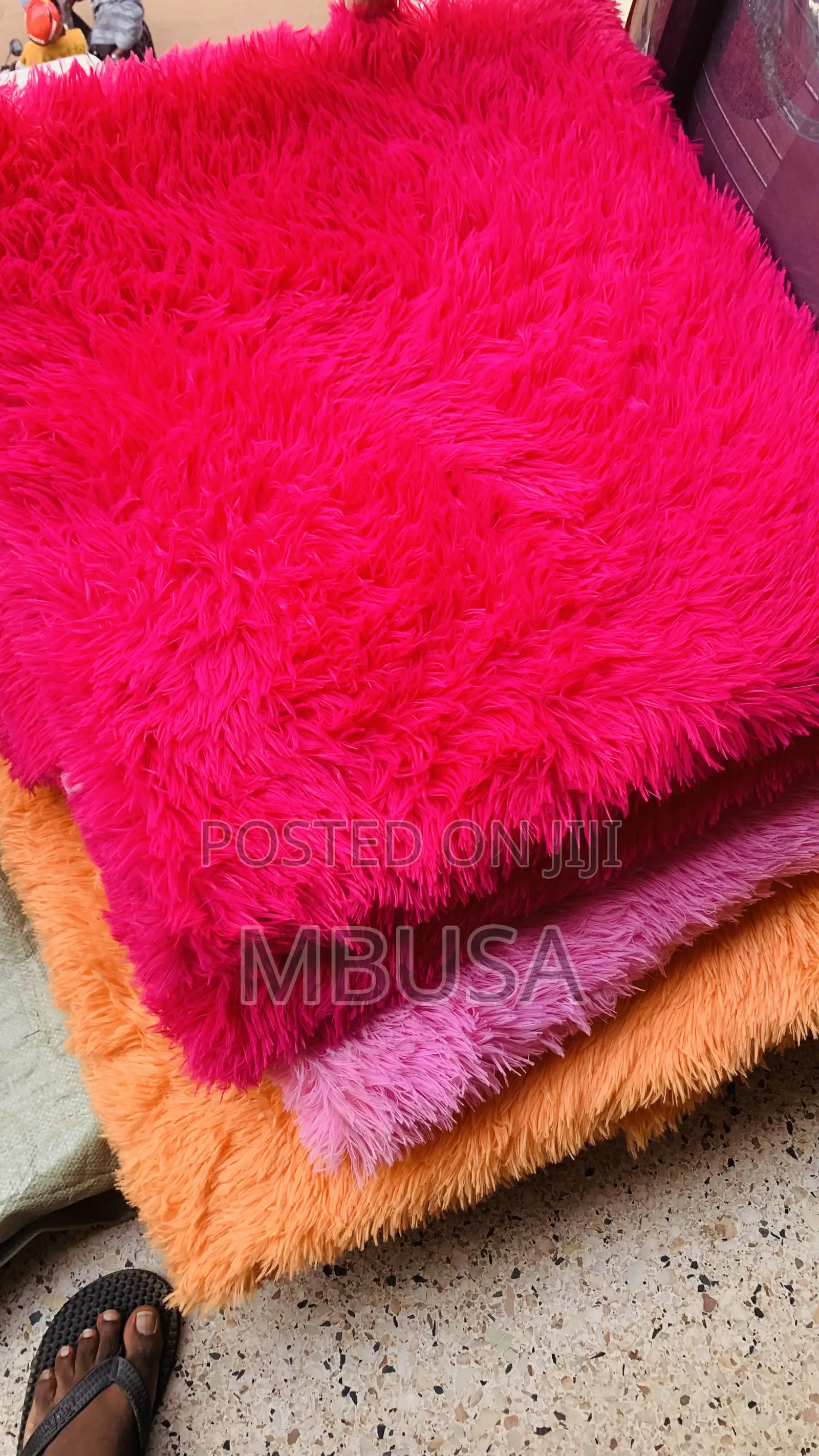 Medium Fuffly Carpet