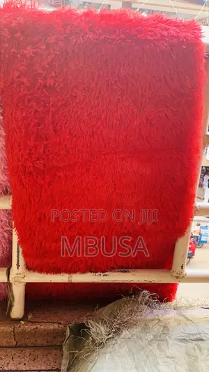 Medium Fuffly Carpet