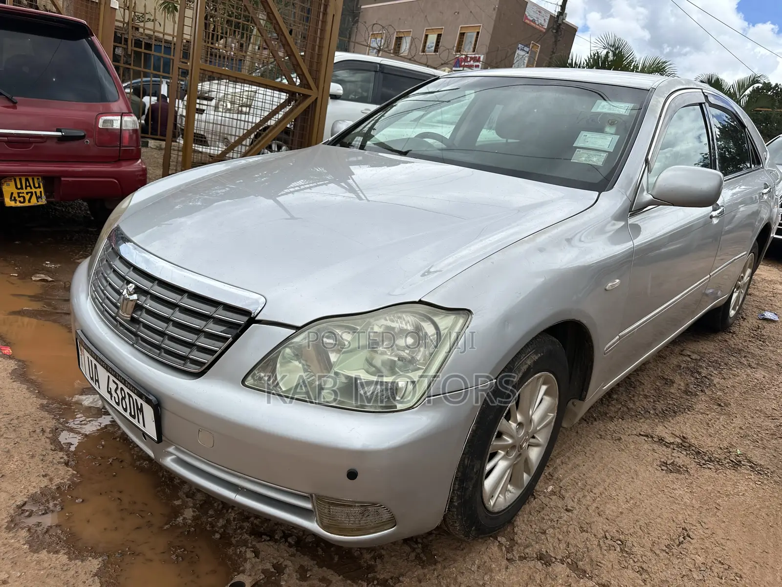 Toyota Crown Royale 2005 Silver
