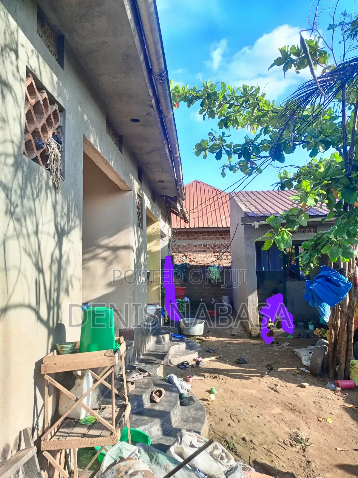 4bdrm Room & Parlour in Nangabo for sale