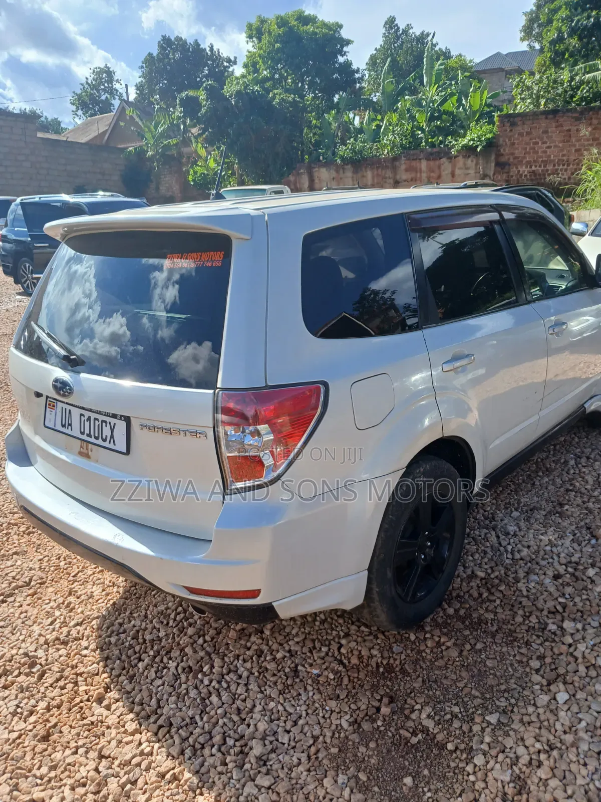 Subaru Forester 2.5X Automatic 2010 White