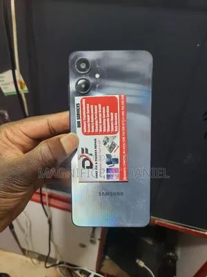 Samsung Galaxy A06 64 GB Black