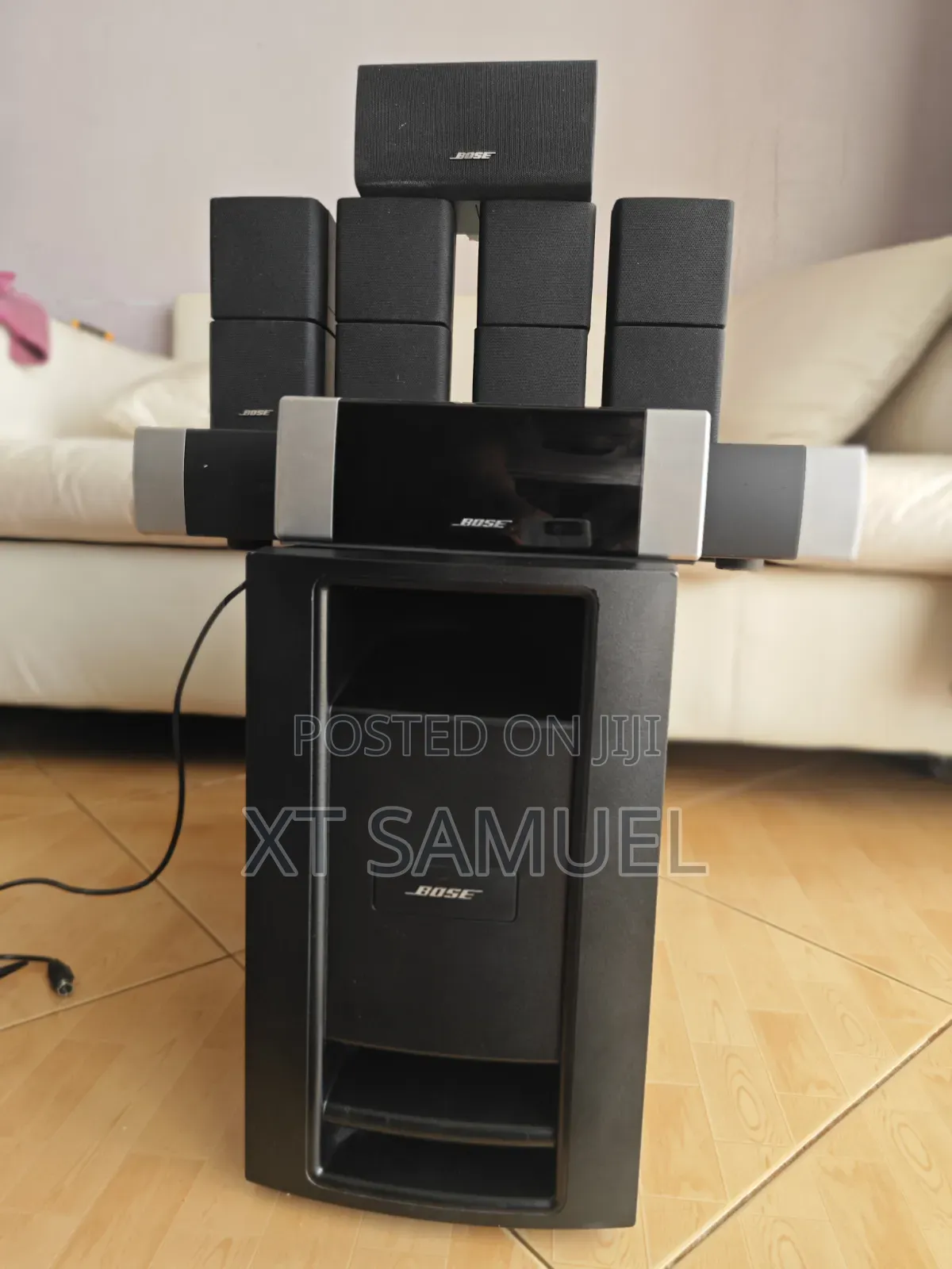 Bose Home Theater System,Hdmi,Fm ,Signature Bose Sound,Cube Satellites