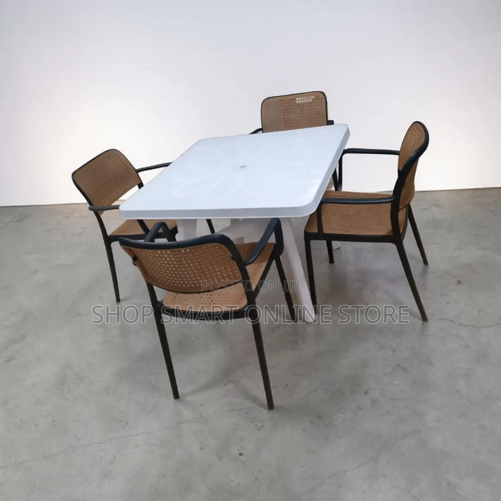 Patio Indoor Outdoor Plastic Table and Chairs Plastic Table and Chairs