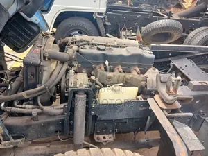 Isuzu Tipper