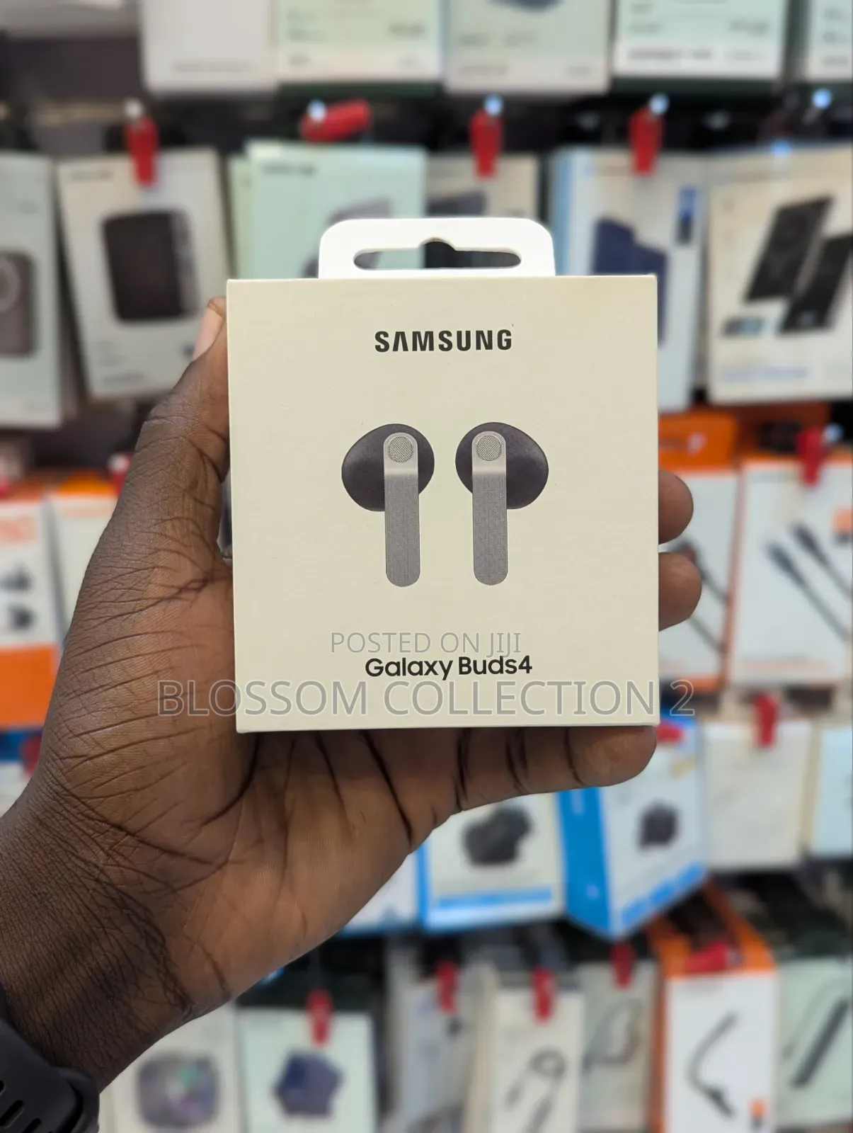 Samsung Galaxy Buds 4 Earbuds