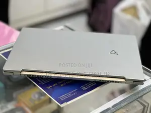 New Asus ZenBook Pro UX501 16GB Intel Core i7 SSHD (Hybrid) 512GB