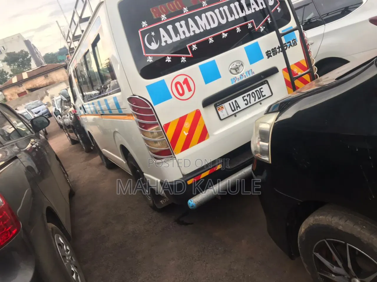 Toyota HiAce 2010 White