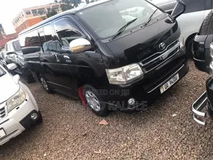 New Toyota HiAce 2012 Black