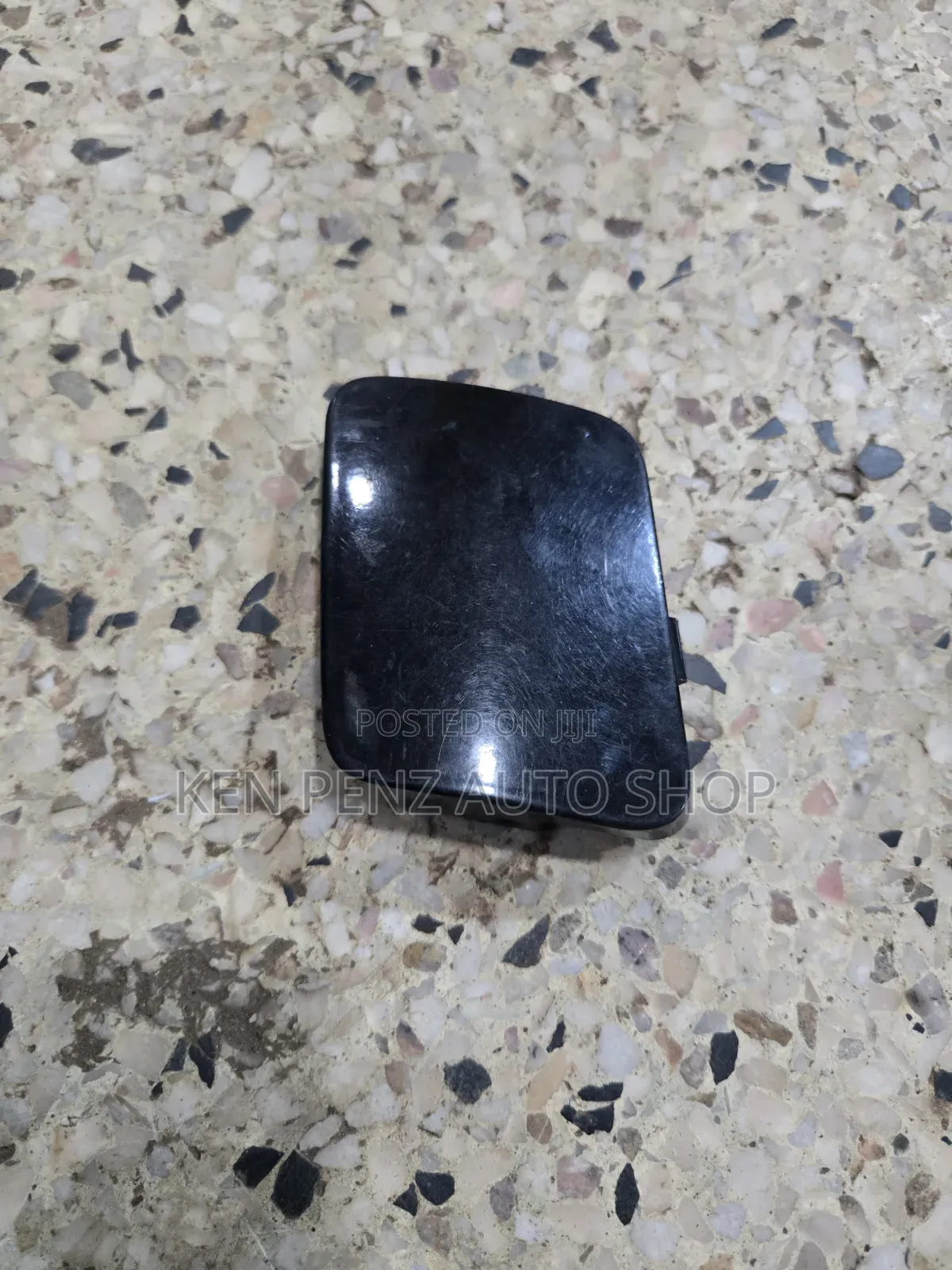 Rav4 2008 Bumper Cover / Tow Hook