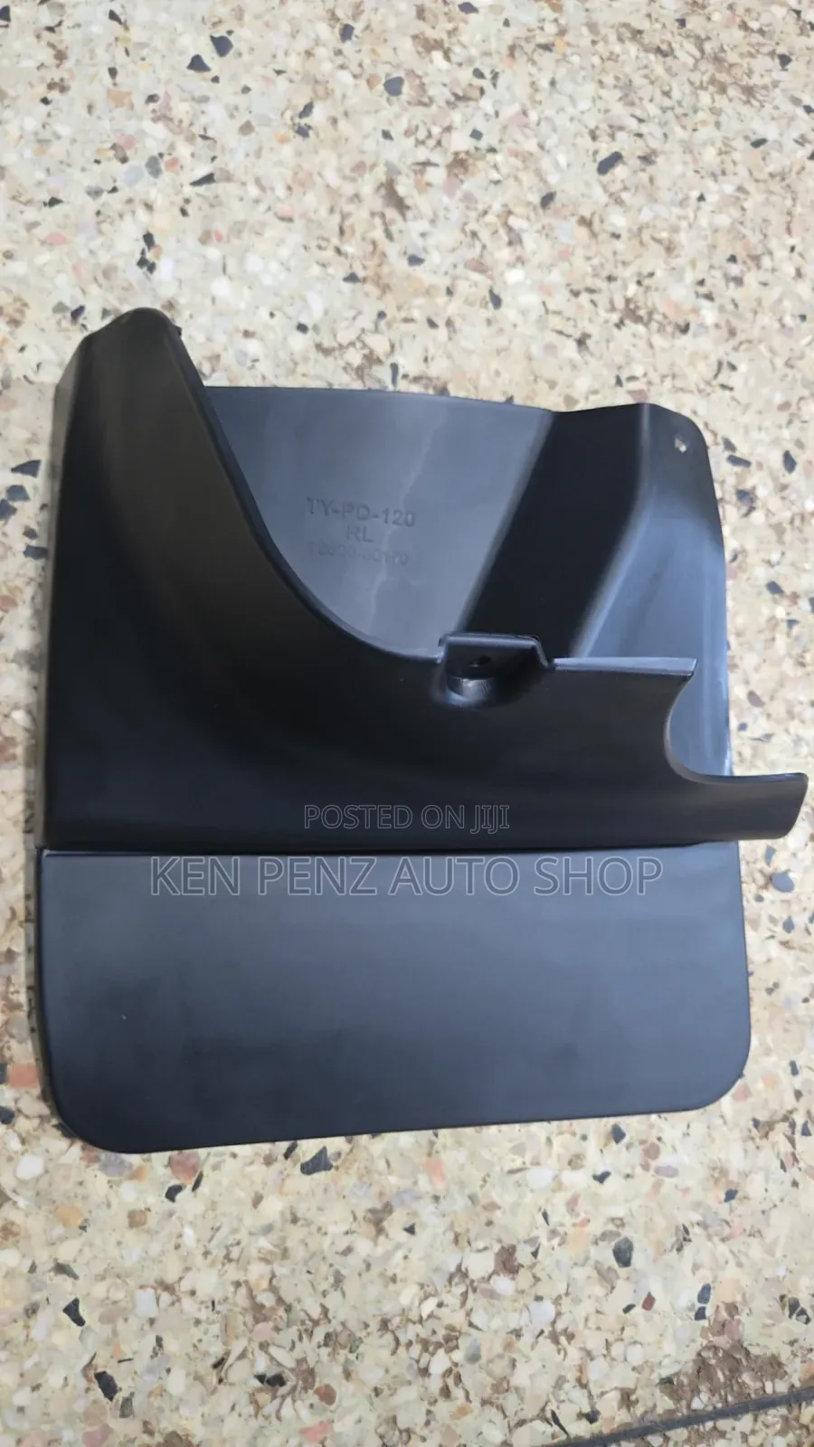 Landcruiser Lc120 Ronaldo Rear Mudflap