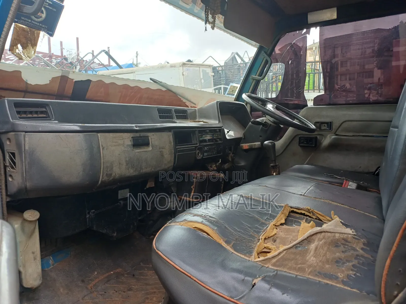 Canter Tipper D33