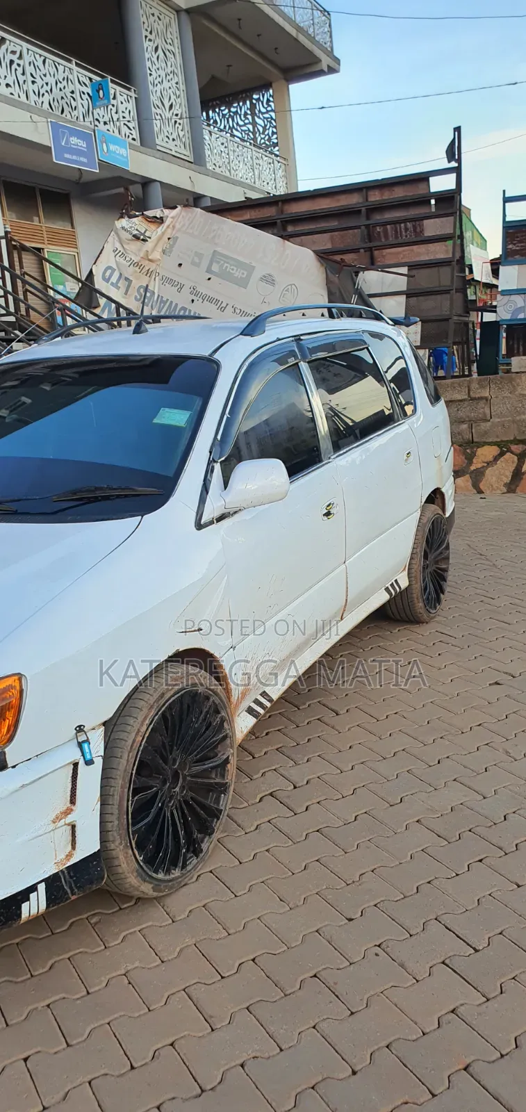 Toyota Ipsum 1999 White