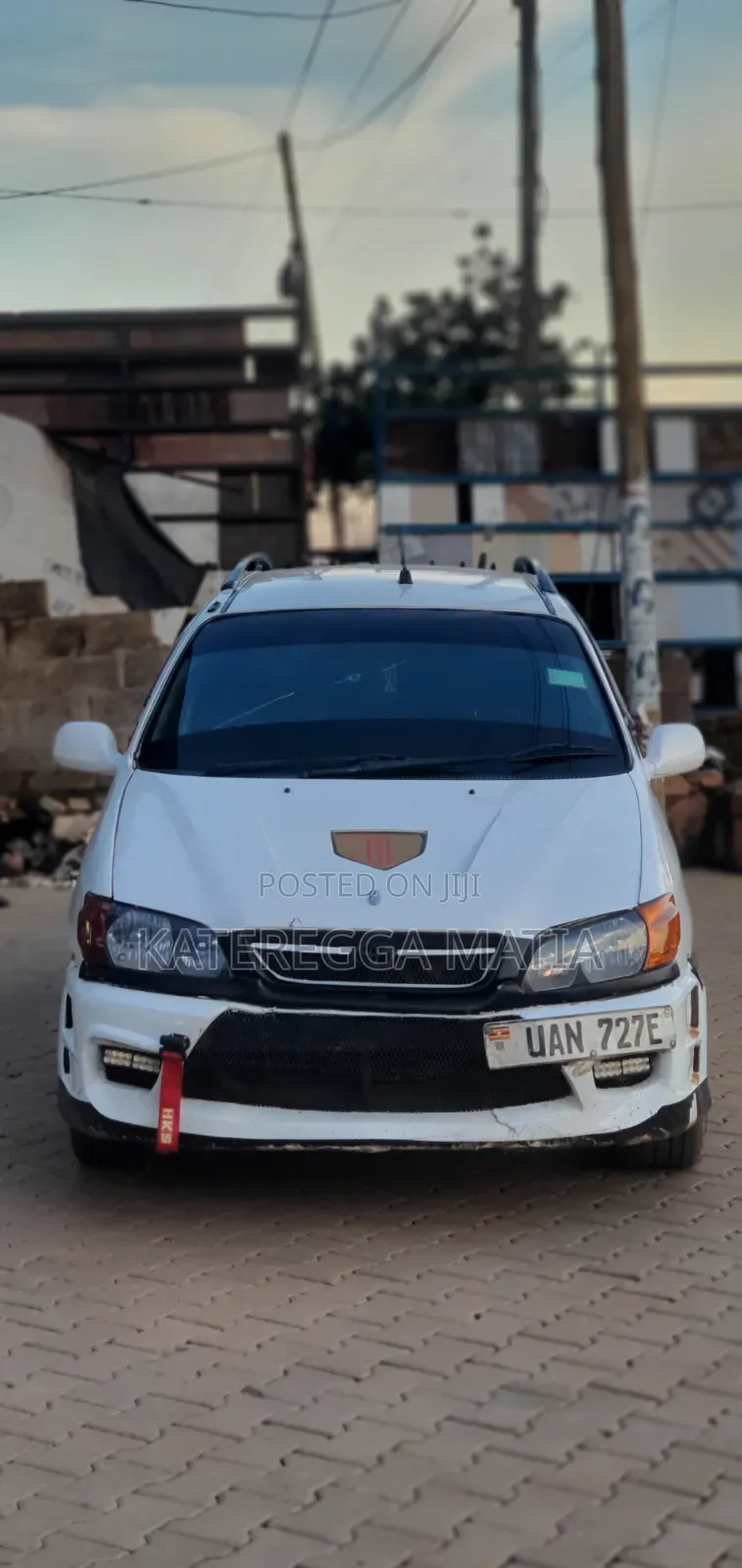 Toyota Ipsum 1999 White