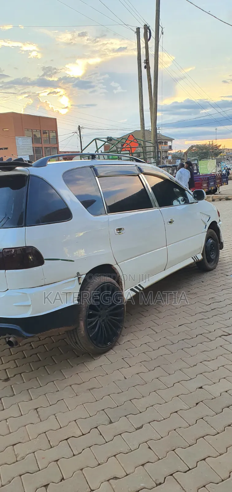 Toyota Ipsum 1999 White
