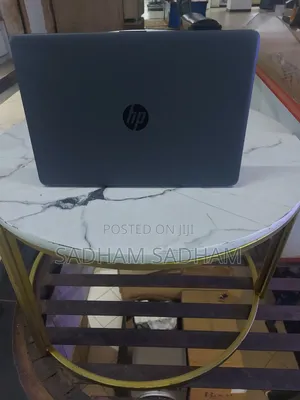 Laptop HP 15-ra003nia 4GB Intel Celeron HDD 500GB