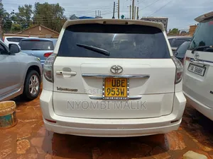 Toyota Vanguard 2009 Pearl