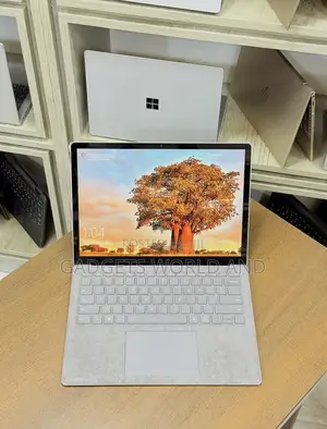 New Laptop Microsoft Surface Laptop 3 8GB Intel Core i5 SSD 256GB