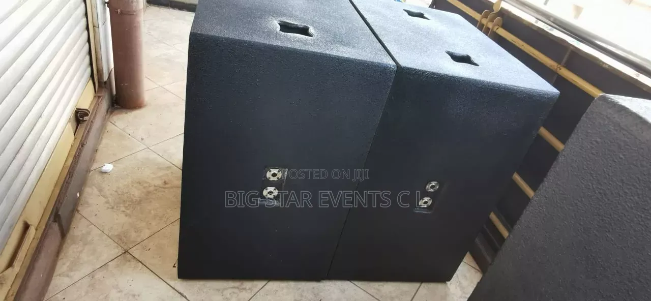 Single Admark Bass