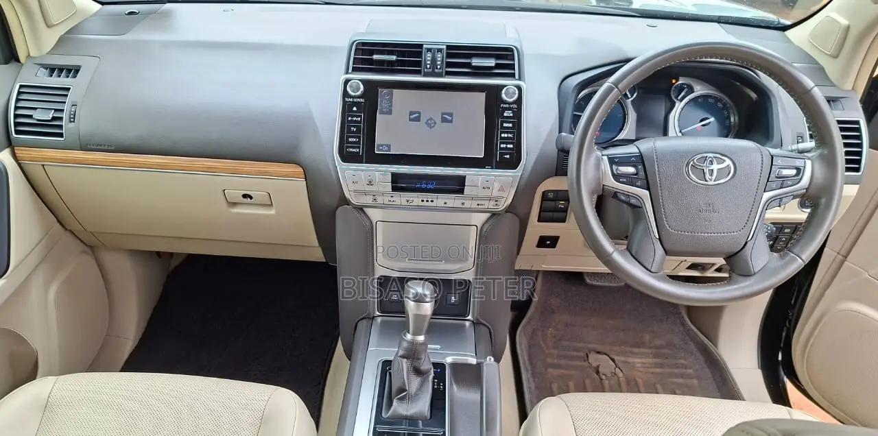 Toyota Land Cruiser Prado 2.7 2017 Black