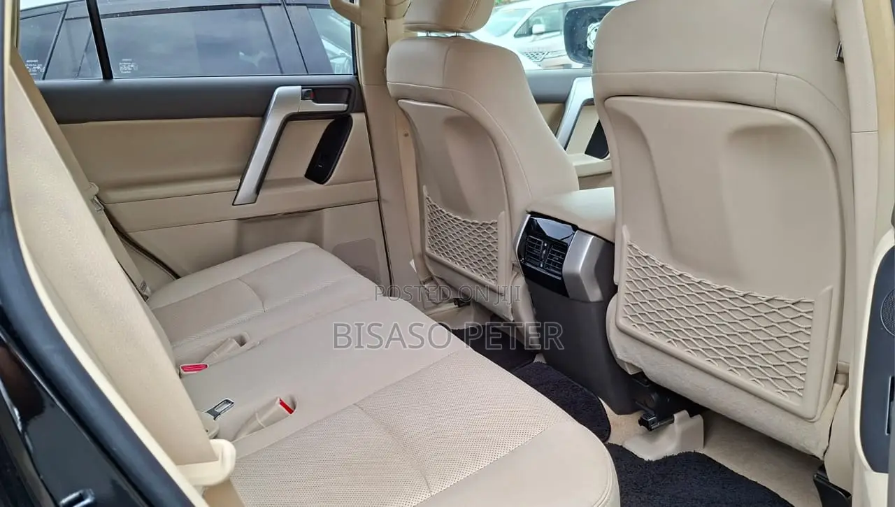 Toyota Land Cruiser Prado 2.7 2017 Black
