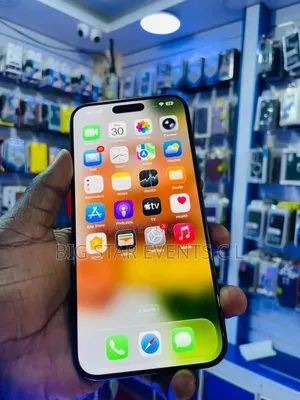 New Apple iPhone 16 Pro Max 512 GB Gold