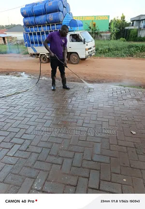 Pavers Cleaning Services